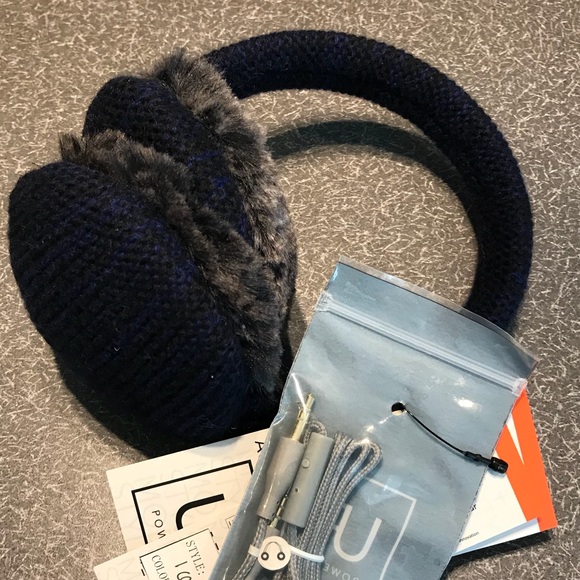 UR Mobility earmuffs with audio component - Picture 1 of 2